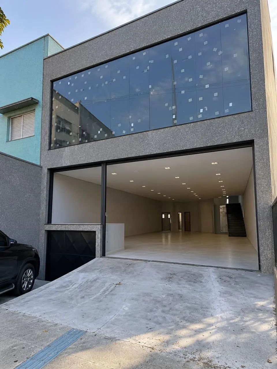 Prédio comercial na Avenida Rio das Pedras, 173  700 m² - Foto 2