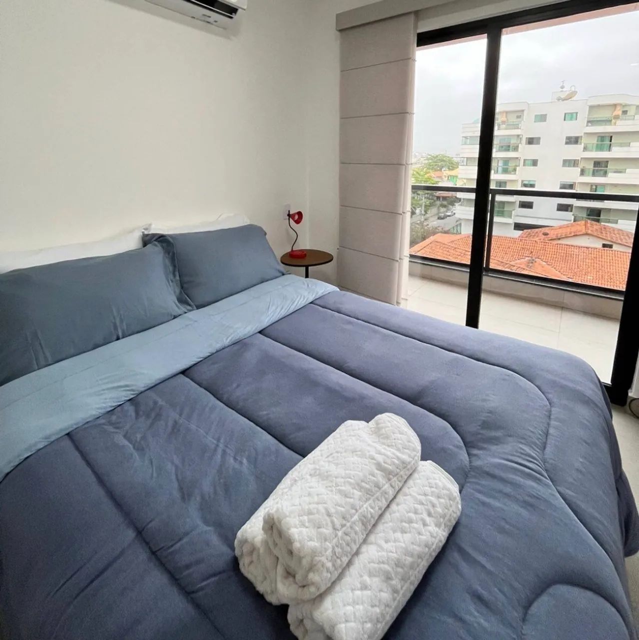 2 EDREDONS MALHA MESCLA QUEEN - NOVO - FIRST CLASS - Foto 3