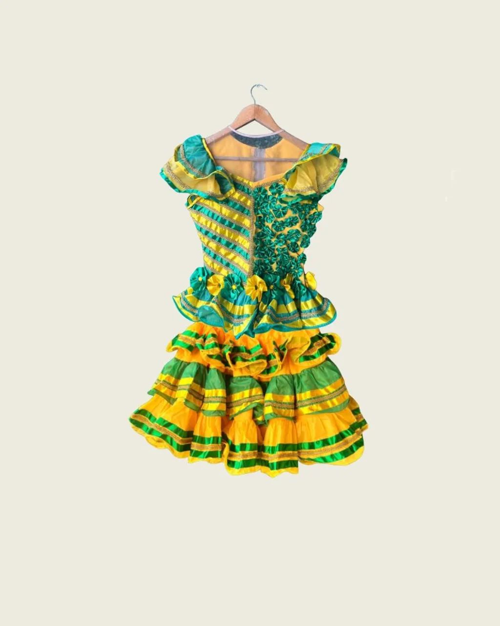 Traje junino feminino 