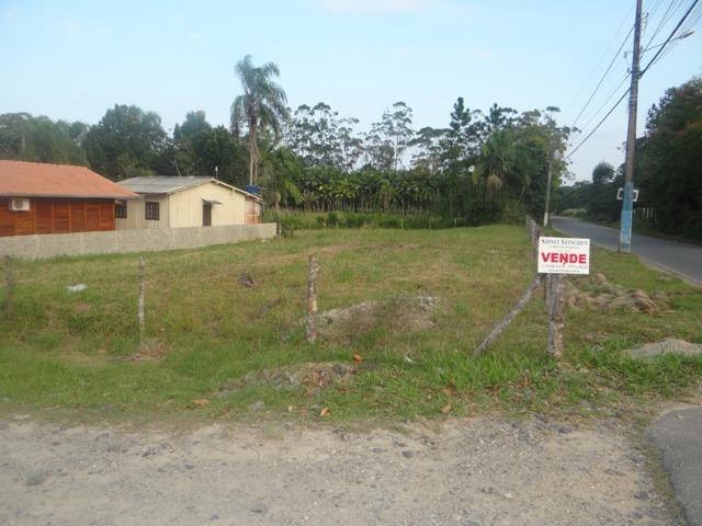 Lindo terreno de esquina, perto da lagoa, amplo, frente asfaltada - Foto 6