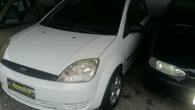Fiesta c direção hidráulica e vidros elétricos torro