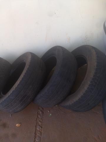 3 Pneus aro 16 tucson