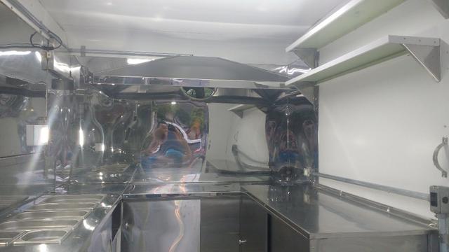 Trailer Food Truck todo em inox pronto para trabalhar - Foto 4