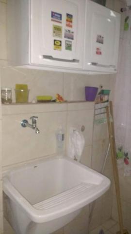 Apartamento com 2 dormitórios para alugar, 55 m² por r$ 700/mês - caxito - maricá/rj - Foto 2