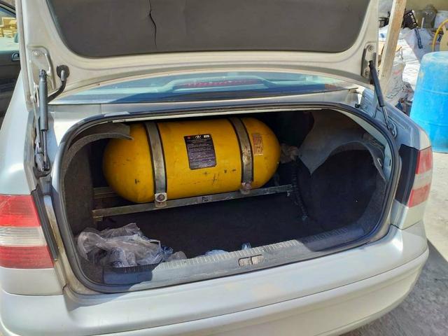 Vendo 15.900 Pólo 1.6 aceito entrada e outra parte no cartão - Foto 6