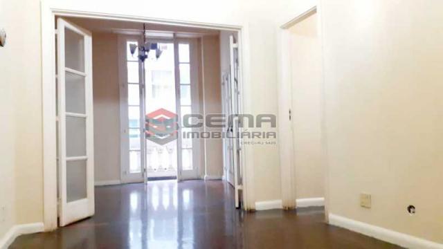 Apartamento à venda com 2 dormitórios em Flamengo, Rio de janeiro cod:LAAP24022
