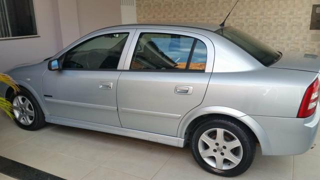 Astra Sedan Advantage 2.0 2008/2009 - Foto 13