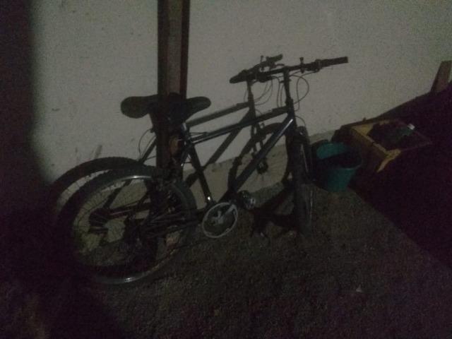 Bicicleta (Troco em Vara de Pesca) - Foto 2