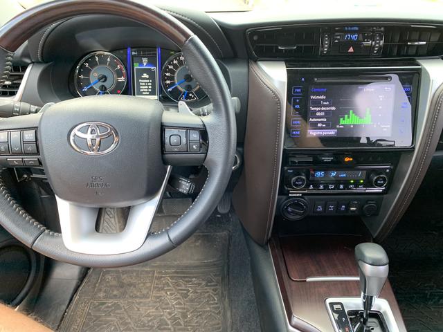 Hilux Sw4 - Foto 6