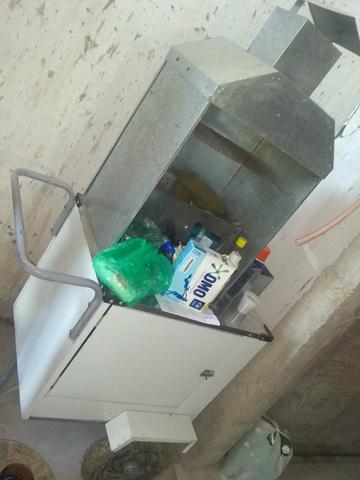 Vendo um carrinho de churrasco