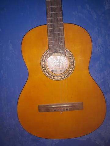 Vendo violão ou troco