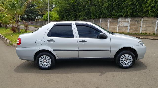 Fiat Siena Fire 1.0 Flex 2009 Manual - Foto 12