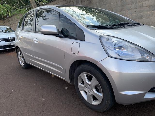 Honda Fit lx 1.4 flex manual ano 2010/2011 aceito troca por menor valor - Foto 10