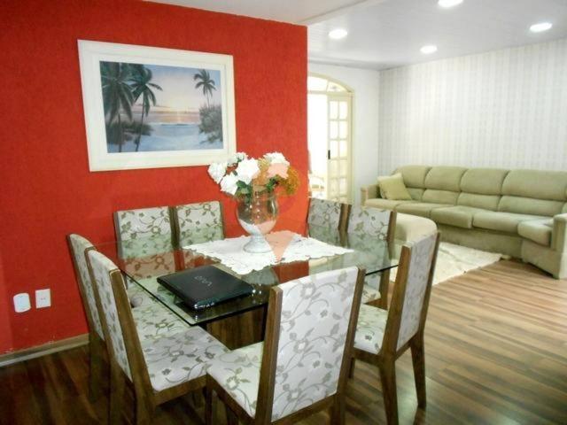 Excelente residencia em alvenaria conjunto Mercúrio com aprox. 214 m de área - Foto 4