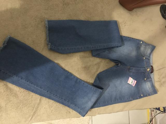 Calça flare