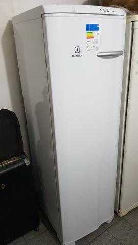 Freezer Electrolux FE26, novo! Com nota e garantia estendida de 2 anos! - Foto 3