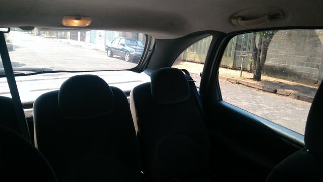 Vendo ou troca carro maior valor - Foto 3