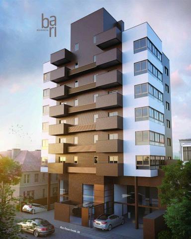 Vendo excelente apartamento em construção, a uma quadra do centro