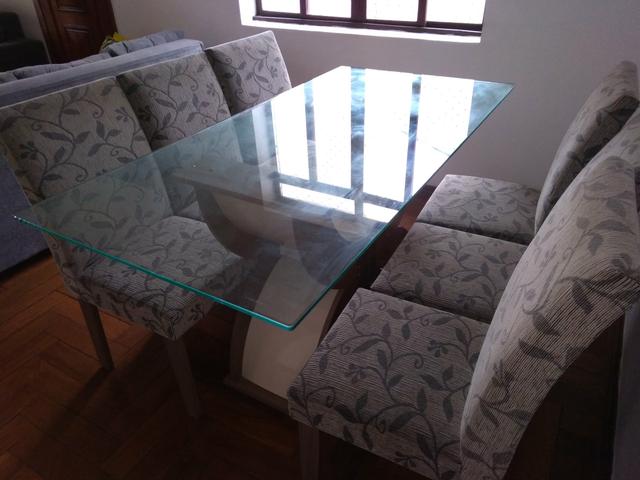 Mesa 6 cadeiras