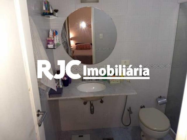 Excelente Localização ! Colado ao Largo da Segunda feira 2 Quartos 97 Metros - Foto 13
