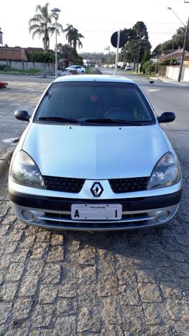 Clio - Foto 6
