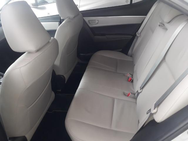 Vendo ou troco um toyota corolla xei o mais novo da cidade com apenas 15.546 km rodados - Foto 5