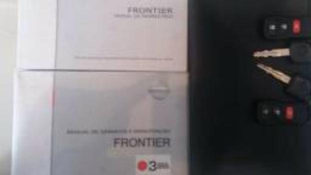Frontier SV Atack CD 4X4 turbo Diesel 2014 - Foto 10