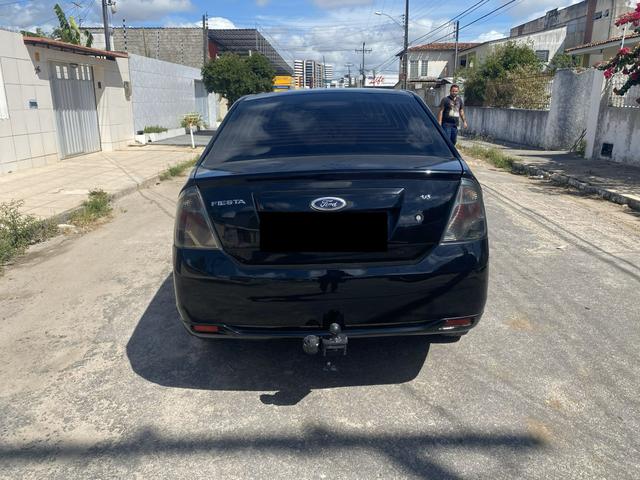 Fiesta SE 1.6 sedan completo manual chave reserva - Foto 4