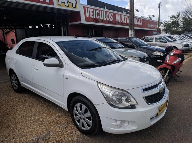 Cobalt 1.4 2013/2013 Branco 4 portas completo - Foto 4