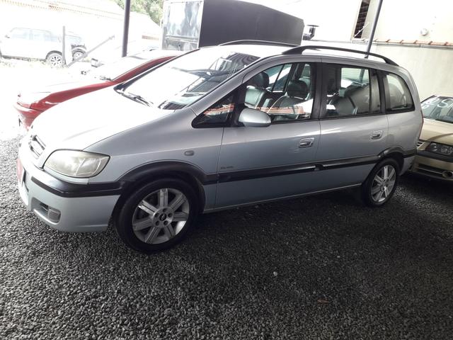 Zafira Elite 2011 - Foto 2