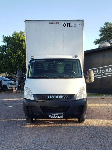 Iveco Daily 3/4 Baú 2014 - Foto 5