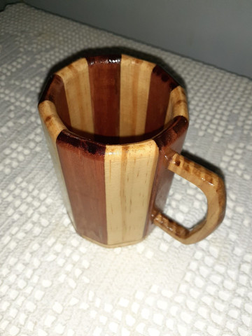 Caneca chopp em madeira - Foto 2