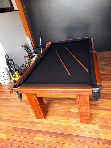 Solid Black Cloth Billiard Table Model EPD685464254013904259121