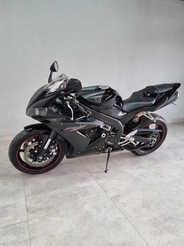 VENDE-SE YZF R1 1000 APENAS 26.000KM