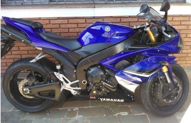 R1 2008 , EXCELENTE ESTADO , 21 MIL KM APENAS