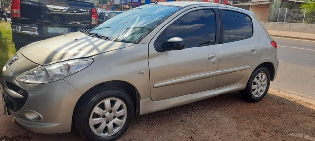 PEUGEOT 207 COMPLETO 1.4 FLEX 2010