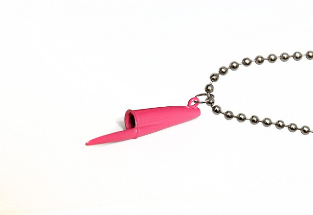 Colar Tampa Caneta Bic Rosa Chiclete - Foto 2