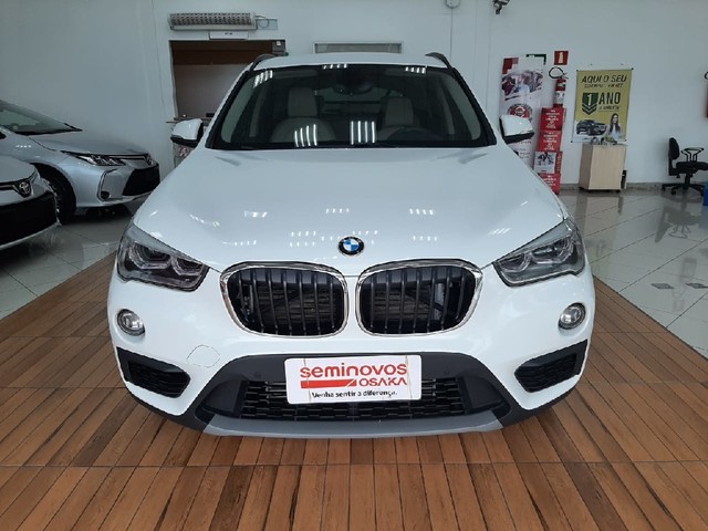 BMW X1 2.0 16V TURBO ACTIVEFLEX SDRIVE20I 4P AUTOMATICO