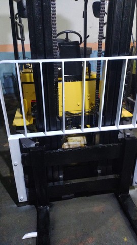 Empilhadeira Daewoo G25S ano 2000 - Foto 3