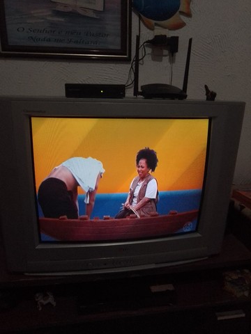 Vendo tv de turbo 29 polegadas 