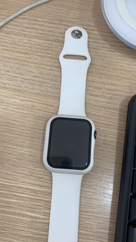 apple watch serie 5 44mm nike