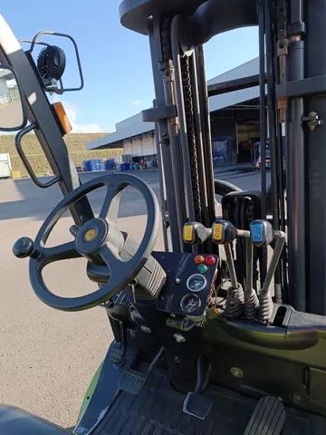 Empilhadeira Clark - 2ton - 2014 - Foto 6