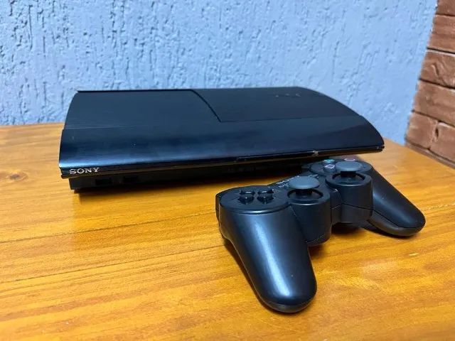 Console Playstation 3 Slim 120gb 2 Controles 5 Jogos - Usado