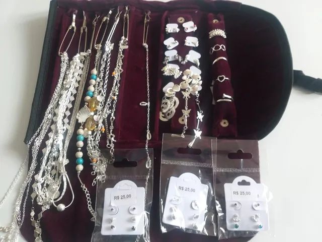OLX.ro  Jewelry model, Jewelry inspiration, Jewelry organization