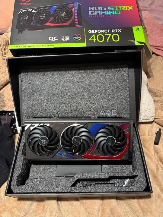 Placa De Vídeo RTX 4070 12gb OC Asus ROG (impecável) - Foto 5