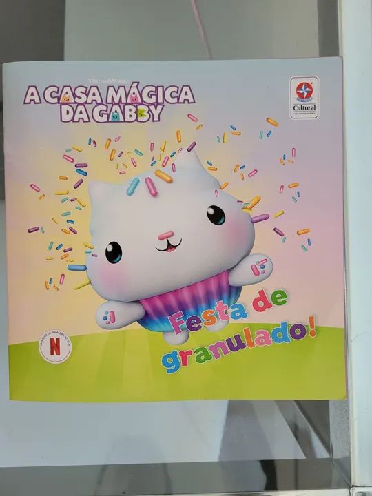 A casa magica da Gabby - livro: Festa de Granulado