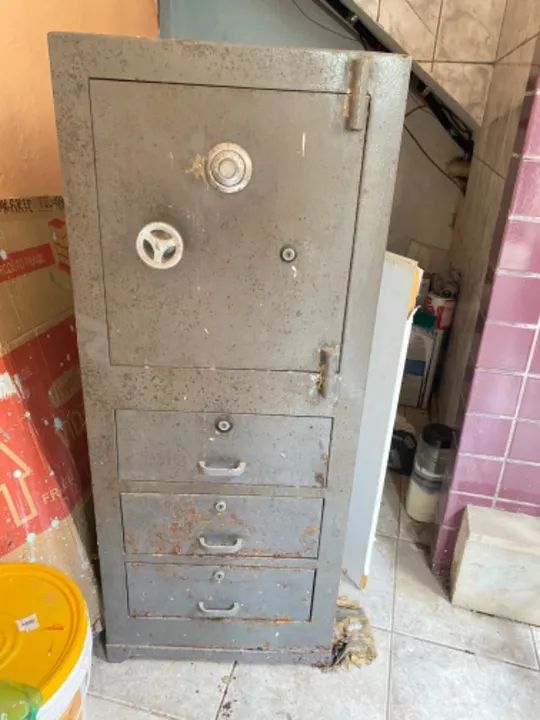 Cofre antigo  - Foto 4