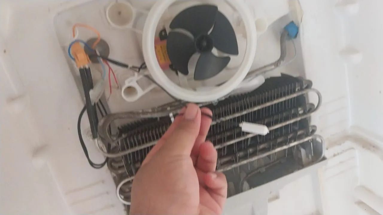 Refrigeração e eletricista  - Foto 3