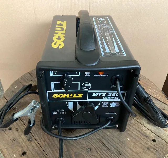 Máquina de Solda Transformadora 250A Compact Bivolt