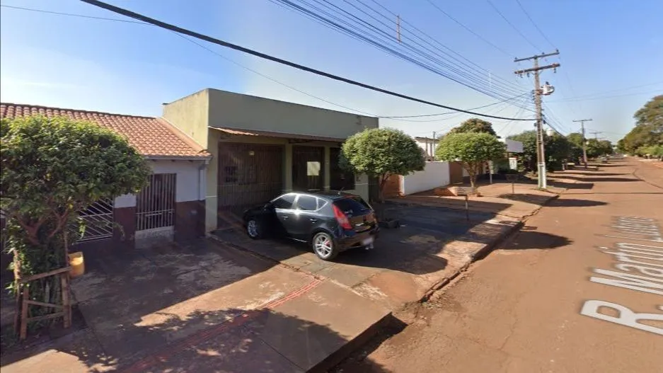 RESIDENCIA COM ÁREA DE 220M2